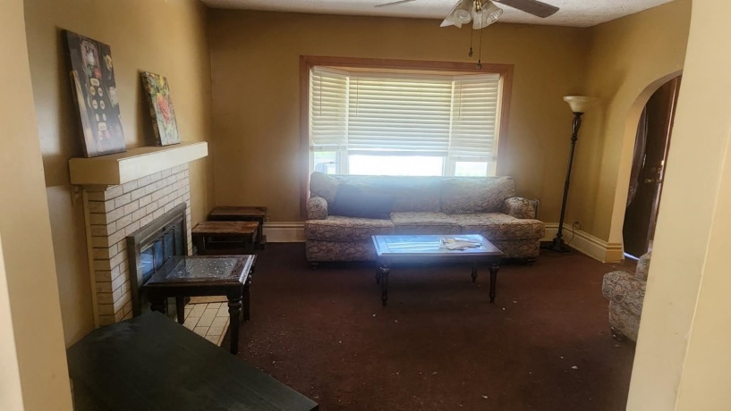 216 Chippewa, DWIGHT, Illinois 60420, 3 Bedrooms Bedrooms, ,1 BathroomBathrooms,House,For Sale,Chippewa,202602257