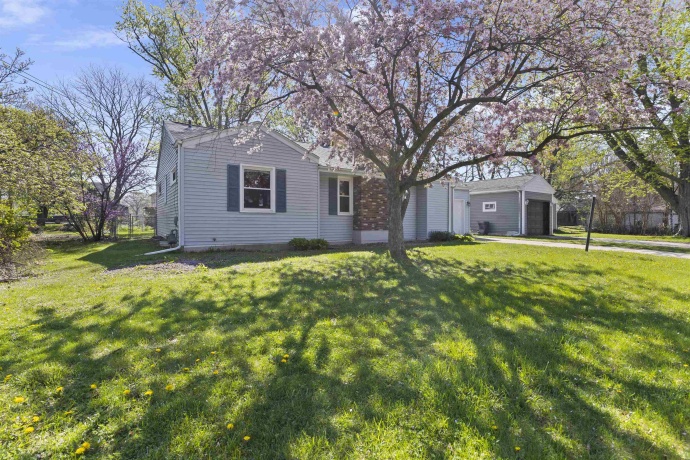 417 Prairie, ROCKTON, Illinois 61072, 3 Bedrooms Bedrooms, ,1 BathroomBathrooms,House,For Sale,Prairie,202602258