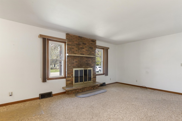 417 Prairie, ROCKTON, Illinois 61072, 3 Bedrooms Bedrooms, ,1 BathroomBathrooms,House,For Sale,Prairie,202602258