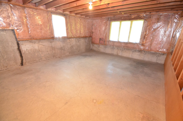 1237 Woodcreek, ROCKFORD, Illinois 61108, 2 Bedrooms Bedrooms, ,2 BathroomsBathrooms,House,For Sale,Woodcreek,202602259