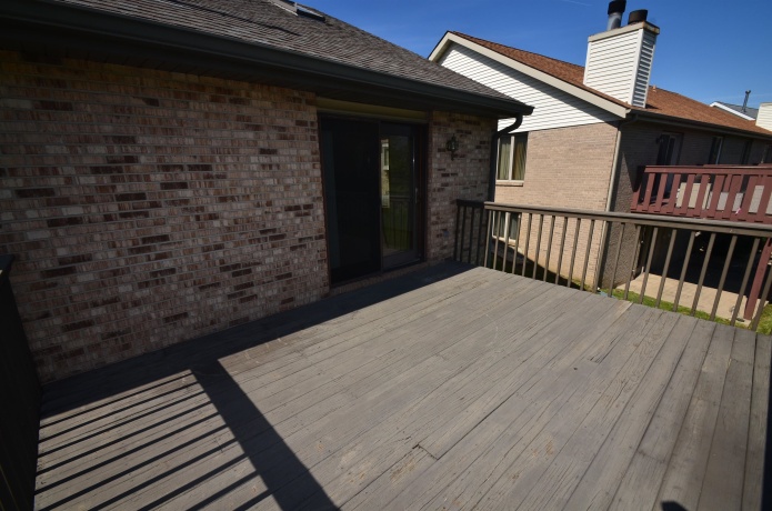 1237 Woodcreek, ROCKFORD, Illinois 61108, 2 Bedrooms Bedrooms, ,2 BathroomsBathrooms,House,For Sale,Woodcreek,202602259