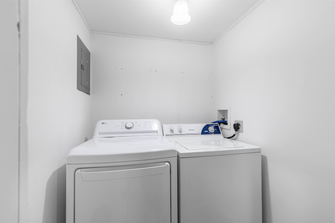 403 Spruce, BELVIDERE, Illinois 61008, 2 Bedrooms Bedrooms, ,1 BathroomBathrooms,House,For Sale,Spruce,202602261