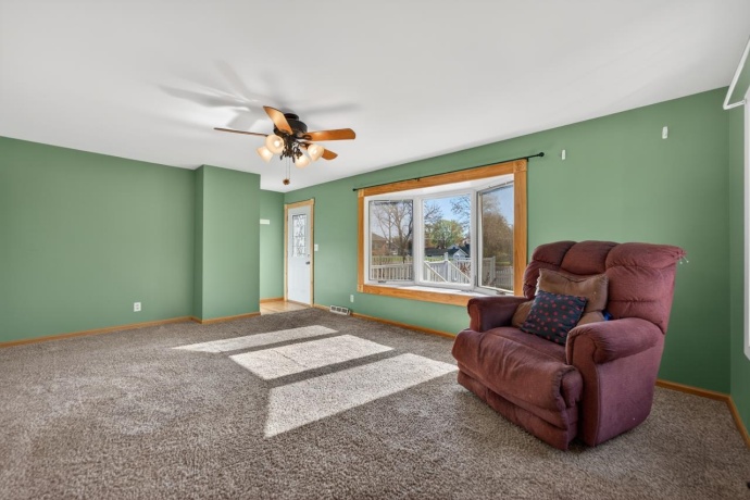 1 IRVINE, GALENA, Illinois 61036, 3 Bedrooms Bedrooms, ,3 BathroomsBathrooms,House,For Sale,IRVINE,202602262