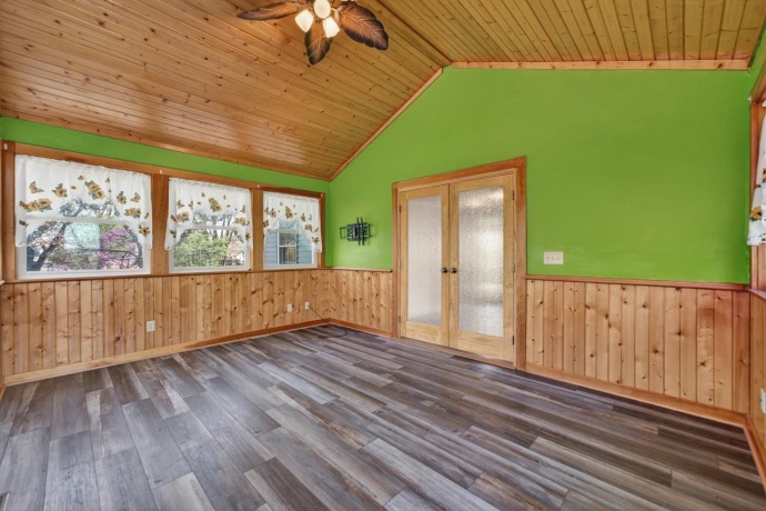 1 IRVINE, GALENA, Illinois 61036, 3 Bedrooms Bedrooms, ,3 BathroomsBathrooms,House,For Sale,IRVINE,202602262