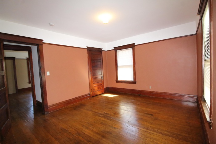 718 Locust, ROCKFORD, Illinois 61101, 3 Bedrooms Bedrooms, ,1 BathroomBathrooms,House,For Sale,Locust,202602263