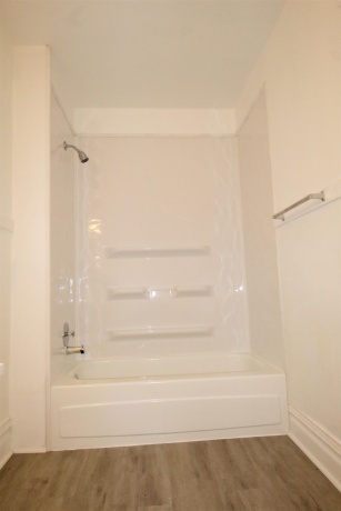 718 Locust, ROCKFORD, Illinois 61101, 3 Bedrooms Bedrooms, ,1 BathroomBathrooms,House,For Sale,Locust,202602263