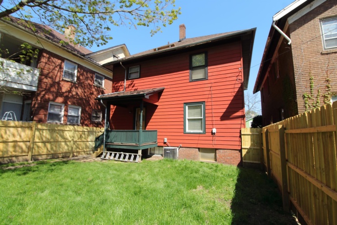 718 Locust, ROCKFORD, Illinois 61101, 3 Bedrooms Bedrooms, ,1 BathroomBathrooms,House,For Sale,Locust,202602263