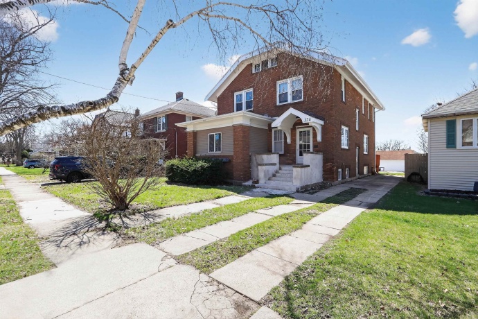 324 Paris, ROCKFORD, Illinois 61107, 4 Bedrooms Bedrooms, ,1 BathroomBathrooms,House,For Sale,Paris,202602264