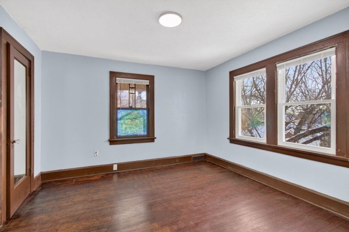 324 Paris, ROCKFORD, Illinois 61107, 4 Bedrooms Bedrooms, ,1 BathroomBathrooms,House,For Sale,Paris,202602264