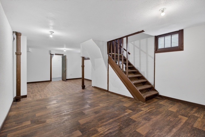 324 Paris, ROCKFORD, Illinois 61107, 4 Bedrooms Bedrooms, ,1 BathroomBathrooms,House,For Sale,Paris,202602264