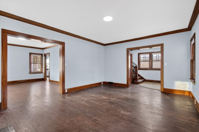 324 Paris, ROCKFORD, Illinois 61107, 4 Bedrooms Bedrooms, ,1 BathroomBathrooms,House,For Sale,Paris,202602264