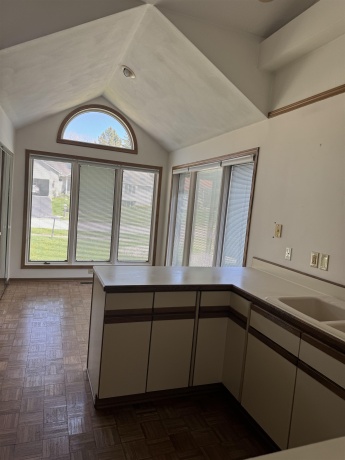 3010 CAREFREE DRIVE #8A, ROCKFORD, Illinois 61114, 2 Bedrooms Bedrooms, ,2 BathroomsBathrooms,Condominium,For Sale,CAREFREE DRIVE #8A,202602260
