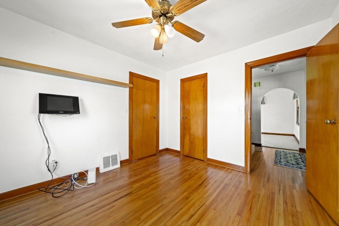 523 Harrison, BELVIDERE, Illinois 61008, 3 Bedrooms Bedrooms, ,1 BathroomBathrooms,House,For Sale,Harrison,202602267