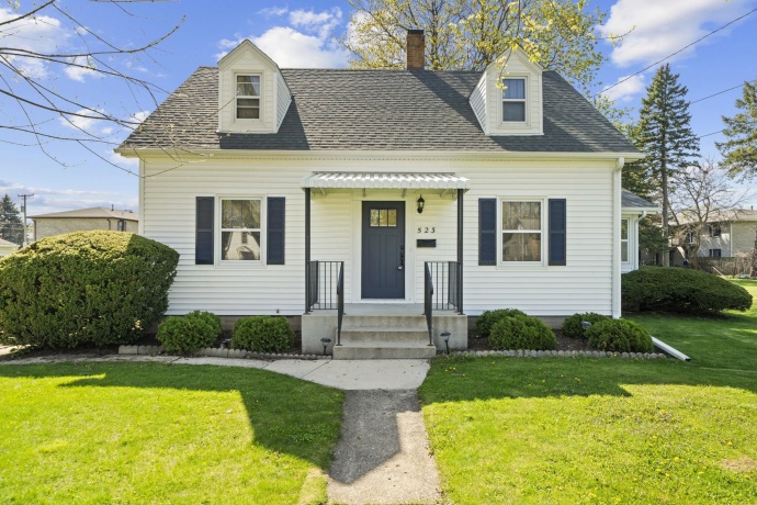 523 Harrison, BELVIDERE, Illinois 61008, 3 Bedrooms Bedrooms, ,1 BathroomBathrooms,House,For Sale,Harrison,202602267