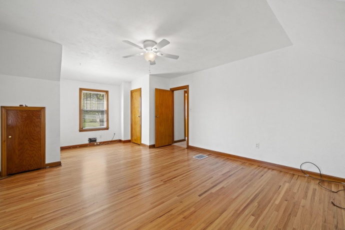 523 Harrison, BELVIDERE, Illinois 61008, 3 Bedrooms Bedrooms, ,1 BathroomBathrooms,House,For Sale,Harrison,202602267