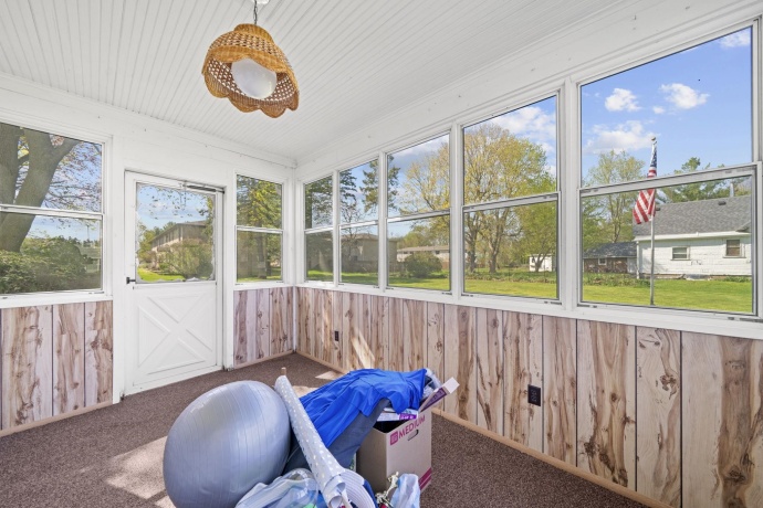 523 Harrison, BELVIDERE, Illinois 61008, 3 Bedrooms Bedrooms, ,1 BathroomBathrooms,House,For Sale,Harrison,202602267