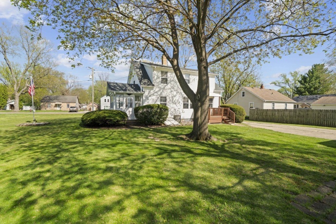 523 Harrison, BELVIDERE, Illinois 61008, 3 Bedrooms Bedrooms, ,1 BathroomBathrooms,House,For Sale,Harrison,202602267