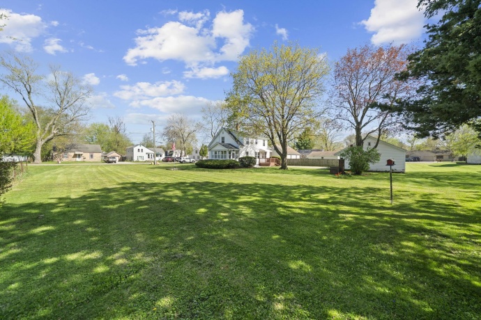 523 Harrison, BELVIDERE, Illinois 61008, 3 Bedrooms Bedrooms, ,1 BathroomBathrooms,House,For Sale,Harrison,202602267