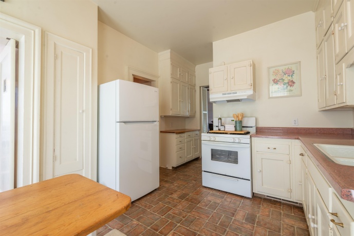 855 Stephenson, FREEPORT, Illinois 61032, 4 Bedrooms Bedrooms, ,1 BathroomBathrooms,House,For Sale,Stephenson,202602268