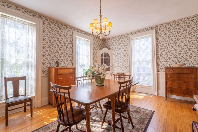 855 Stephenson, FREEPORT, Illinois 61032, 4 Bedrooms Bedrooms, ,1 BathroomBathrooms,House,For Sale,Stephenson,202602268