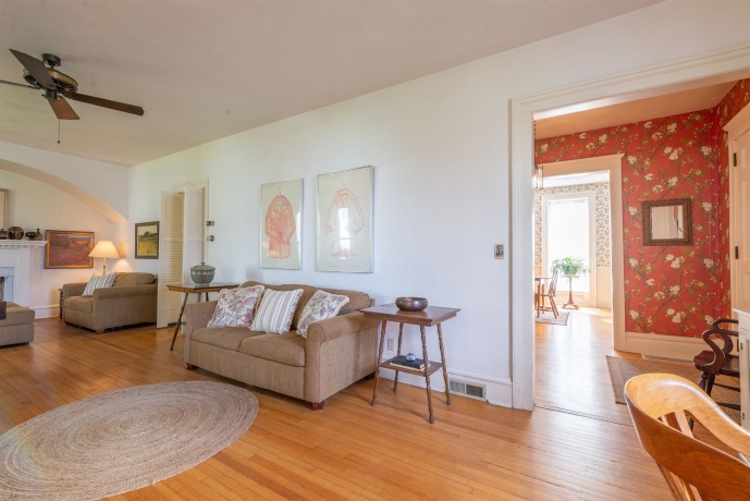 855 Stephenson, FREEPORT, Illinois 61032, 4 Bedrooms Bedrooms, ,1 BathroomBathrooms,House,For Sale,Stephenson,202602268