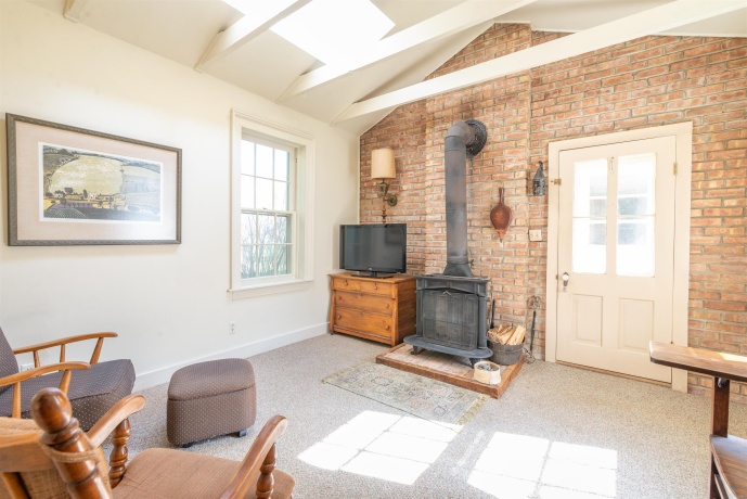 855 Stephenson, FREEPORT, Illinois 61032, 4 Bedrooms Bedrooms, ,1 BathroomBathrooms,House,For Sale,Stephenson,202602268