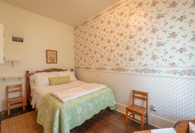 855 Stephenson, FREEPORT, Illinois 61032, 4 Bedrooms Bedrooms, ,1 BathroomBathrooms,House,For Sale,Stephenson,202602268