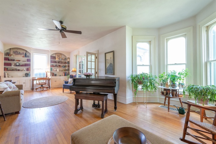 855 Stephenson, FREEPORT, Illinois 61032, 4 Bedrooms Bedrooms, ,1 BathroomBathrooms,House,For Sale,Stephenson,202602268