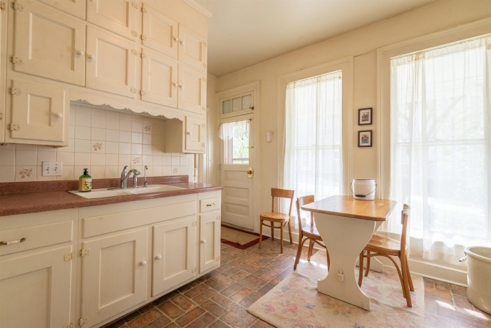 855 Stephenson, FREEPORT, Illinois 61032, 4 Bedrooms Bedrooms, ,1 BathroomBathrooms,House,For Sale,Stephenson,202602268