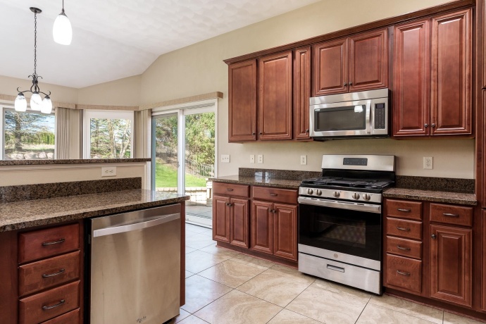 6112 Windflower, ROSCOE, Illinois 61073, 4 Bedrooms Bedrooms, ,3 BathroomsBathrooms,House,For Sale,Windflower,202602269