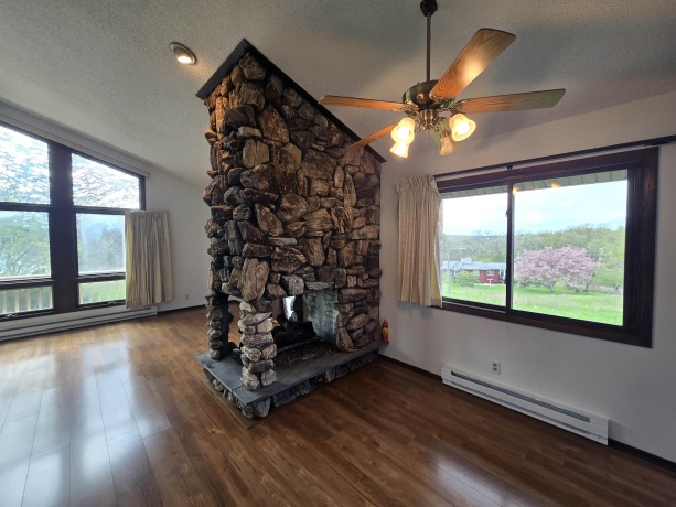 8A144 Liberty Bell, APPLE RIVER, Illinois 61001, 3 Bedrooms Bedrooms, ,3 BathroomsBathrooms,House,For Sale,Liberty Bell,202602270