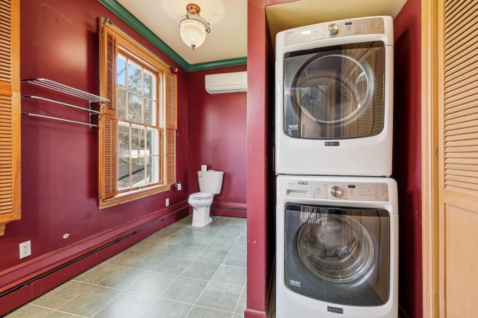 219 High, GALENA, Illinois 61036, 3 Bedrooms Bedrooms, ,2 BathroomsBathrooms,House,For Sale,High,202602273