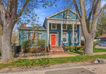 219 High, GALENA, Illinois 61036, 3 Bedrooms Bedrooms, ,2 BathroomsBathrooms,House,For Sale,High,202602273