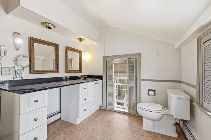 219 High, GALENA, Illinois 61036, 3 Bedrooms Bedrooms, ,2 BathroomsBathrooms,House,For Sale,High,202602273