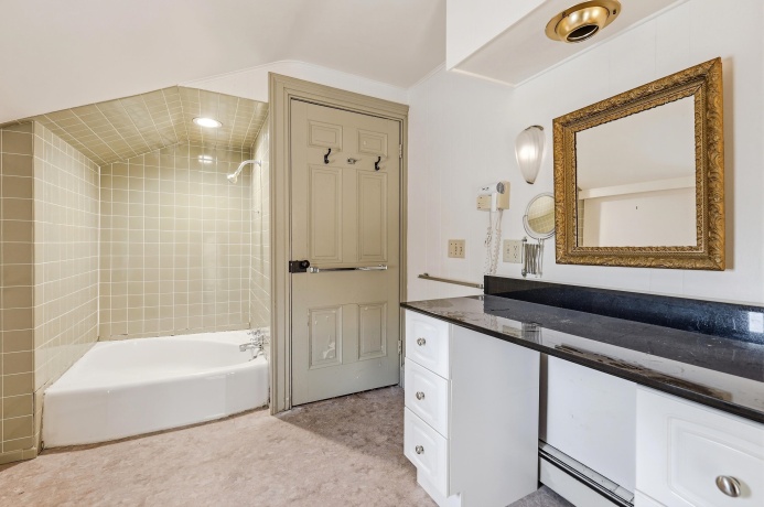 219 High, GALENA, Illinois 61036, 3 Bedrooms Bedrooms, ,2 BathroomsBathrooms,House,For Sale,High,202602273