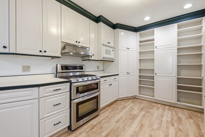 219 High, GALENA, Illinois 61036, 3 Bedrooms Bedrooms, ,2 BathroomsBathrooms,House,For Sale,High,202602273