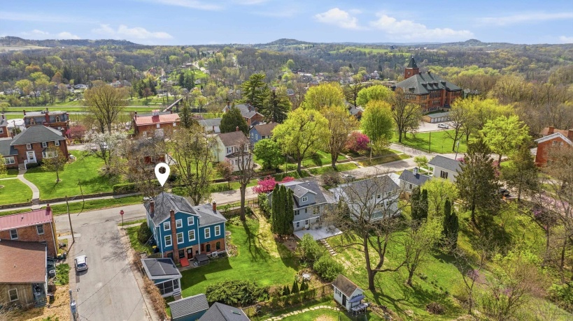 219 High, GALENA, Illinois 61036, 3 Bedrooms Bedrooms, ,2 BathroomsBathrooms,House,For Sale,High,202602273