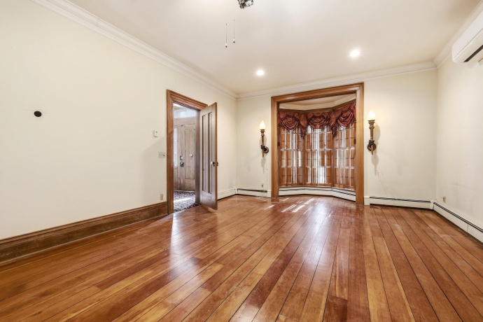 219 High, GALENA, Illinois 61036, 3 Bedrooms Bedrooms, ,2 BathroomsBathrooms,House,For Sale,High,202602273