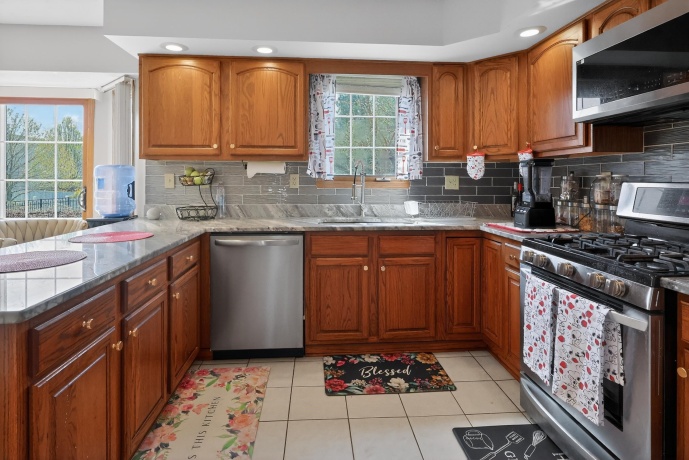 7079 Cauletti, LOVES PARK, Illinois 61111, 4 Bedrooms Bedrooms, ,2 BathroomsBathrooms,House,For Sale,Cauletti,202602275