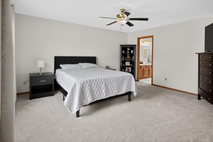 7079 Cauletti, LOVES PARK, Illinois 61111, 4 Bedrooms Bedrooms, ,2 BathroomsBathrooms,House,For Sale,Cauletti,202602275