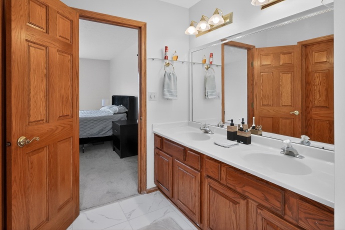 7079 Cauletti, LOVES PARK, Illinois 61111, 4 Bedrooms Bedrooms, ,2 BathroomsBathrooms,House,For Sale,Cauletti,202602275