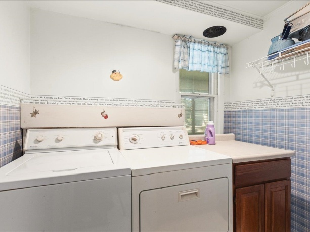 625 HURLBUT, BELVIDERE, Illinois 61008, 3 Bedrooms Bedrooms, ,1 BathroomBathrooms,House,For Sale,HURLBUT,202602277