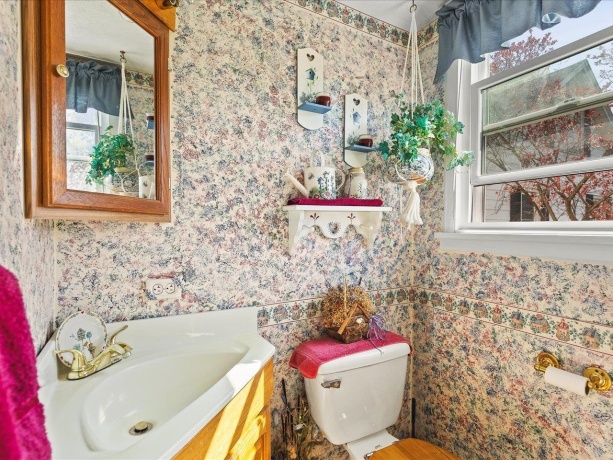 625 HURLBUT, BELVIDERE, Illinois 61008, 3 Bedrooms Bedrooms, ,1 BathroomBathrooms,House,For Sale,HURLBUT,202602277