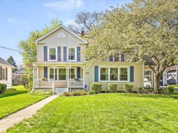 625 HURLBUT, BELVIDERE, Illinois 61008, 3 Bedrooms Bedrooms, ,1 BathroomBathrooms,House,For Sale,HURLBUT,202602277