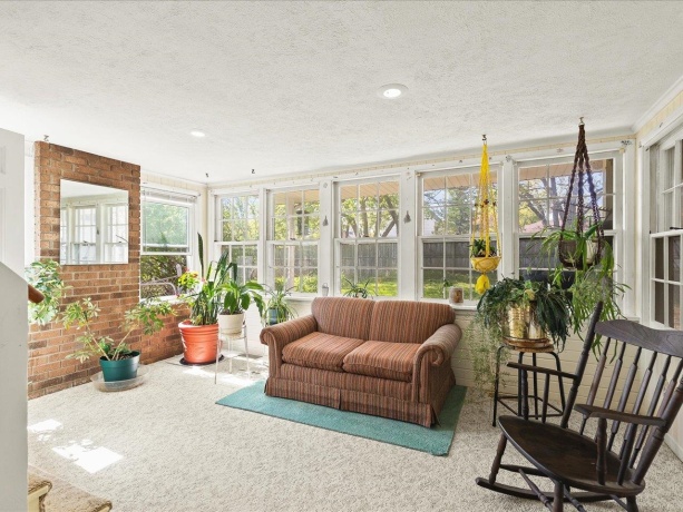 625 HURLBUT, BELVIDERE, Illinois 61008, 3 Bedrooms Bedrooms, ,1 BathroomBathrooms,House,For Sale,HURLBUT,202602277