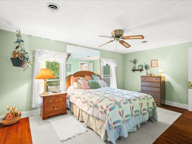 625 HURLBUT, BELVIDERE, Illinois 61008, 3 Bedrooms Bedrooms, ,1 BathroomBathrooms,House,For Sale,HURLBUT,202602277