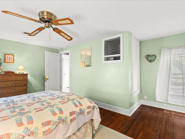 625 HURLBUT, BELVIDERE, Illinois 61008, 3 Bedrooms Bedrooms, ,1 BathroomBathrooms,House,For Sale,HURLBUT,202602277