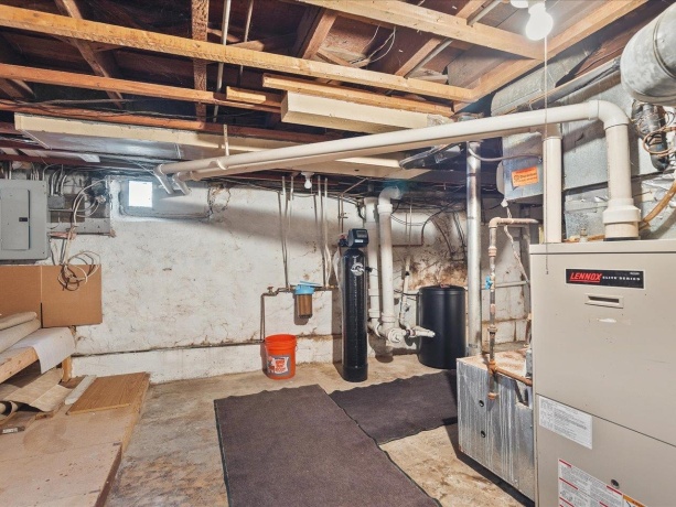 625 HURLBUT, BELVIDERE, Illinois 61008, 3 Bedrooms Bedrooms, ,1 BathroomBathrooms,House,For Sale,HURLBUT,202602277