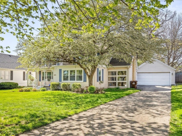 625 HURLBUT, BELVIDERE, Illinois 61008, 3 Bedrooms Bedrooms, ,1 BathroomBathrooms,House,For Sale,HURLBUT,202602277