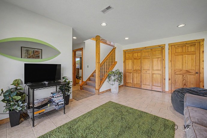 6 Aspen, GALENA, Illinois 61036, 3 Bedrooms Bedrooms, ,3 BathroomsBathrooms,House,For Sale,Aspen,202602279